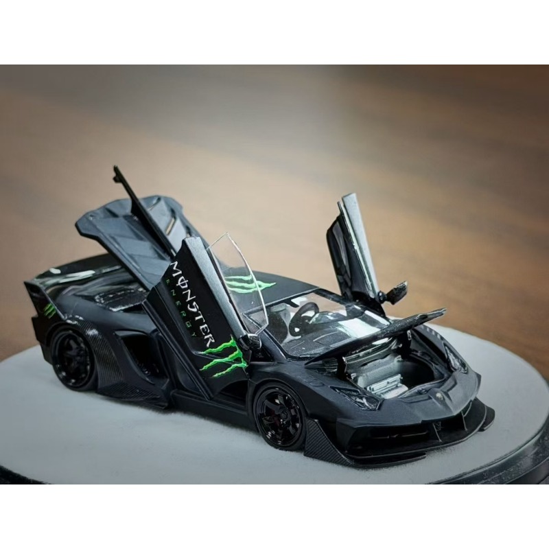 PGM 1:64 Black Ghost Claw LP70 - Model Kit Pg recensione e prezzo