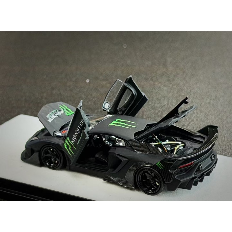 PGM 1:64 Black Ghost Claw LP70 - Model Kit Pg recensione e prezzo