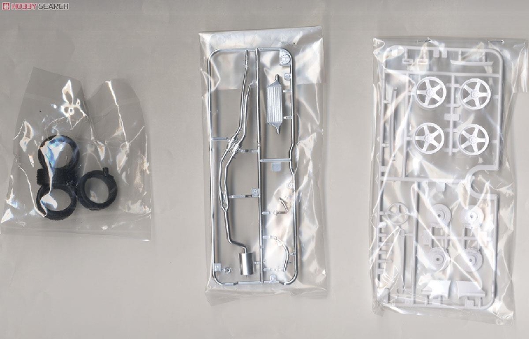 Tamiya 24341 1/24 Skyline GT-R - Model Kit Baki recensione e prezzo