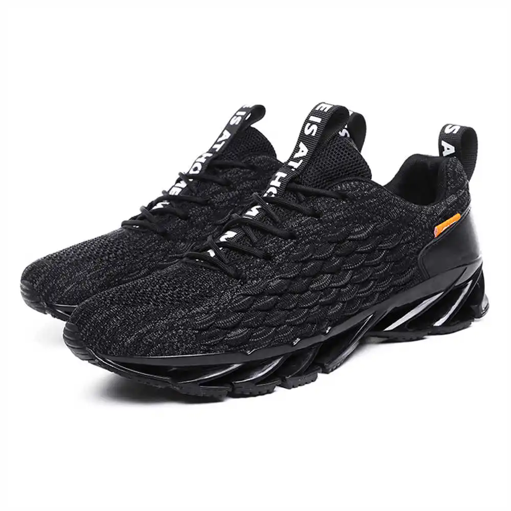 Taglia 44 taglia 39 scarpe da  - Model Kit Levels recensione e prezzo