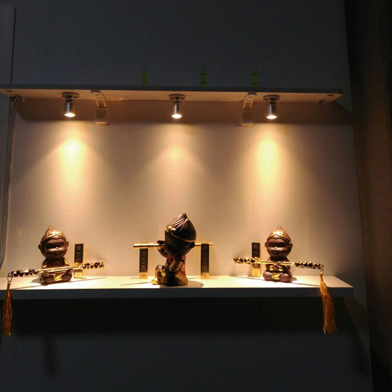 Luci da incasso a LED dimmerab - Model Kit Display Case recensione e prezzo