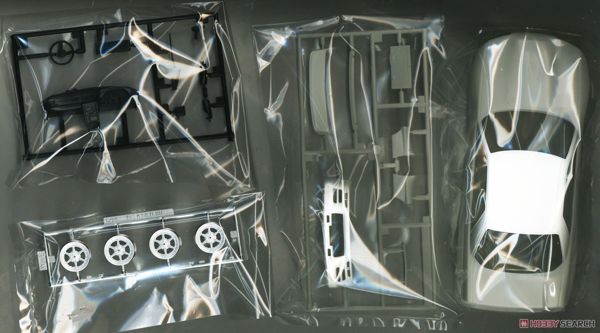 Modello di auto assemblato sta - Model Kit Nissan Skyline recensione e prezzo